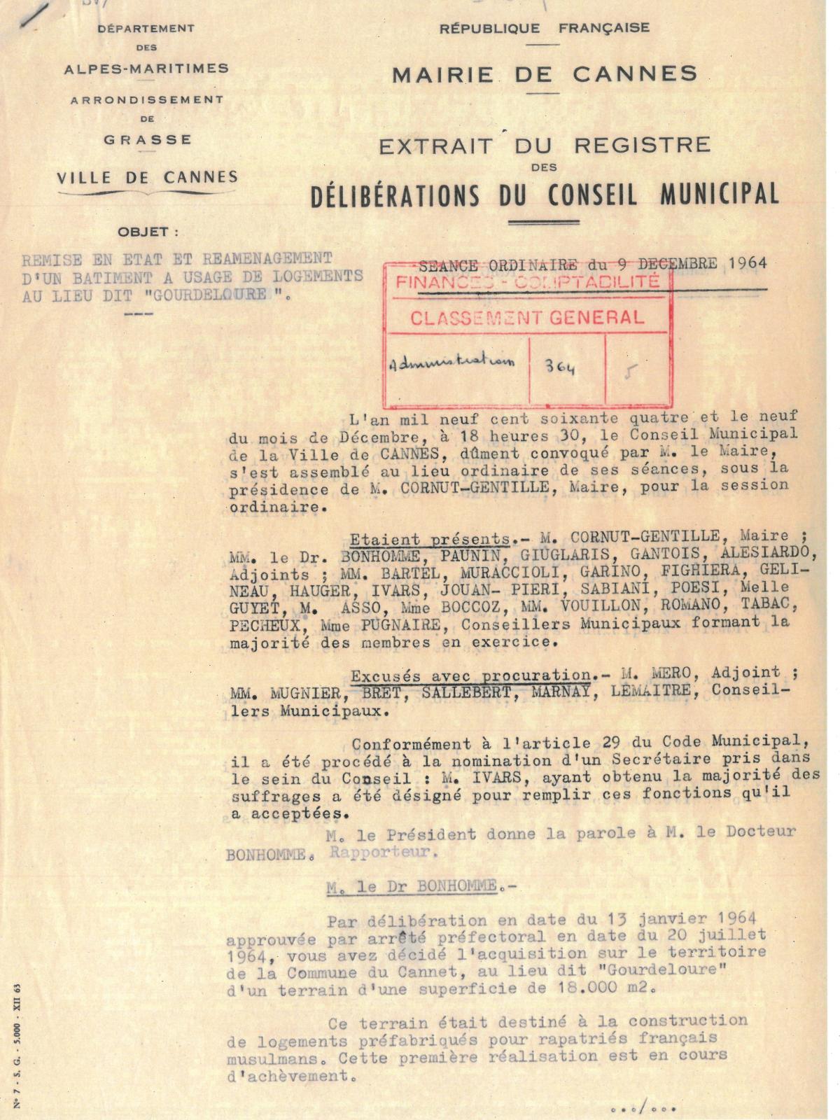 Illustration 7, p. 1 : accueil des Harkis à Cannes, délibérations du conseil municipal, séance du 9 décembre 1964 (Archives de Cannes, 22W238)
