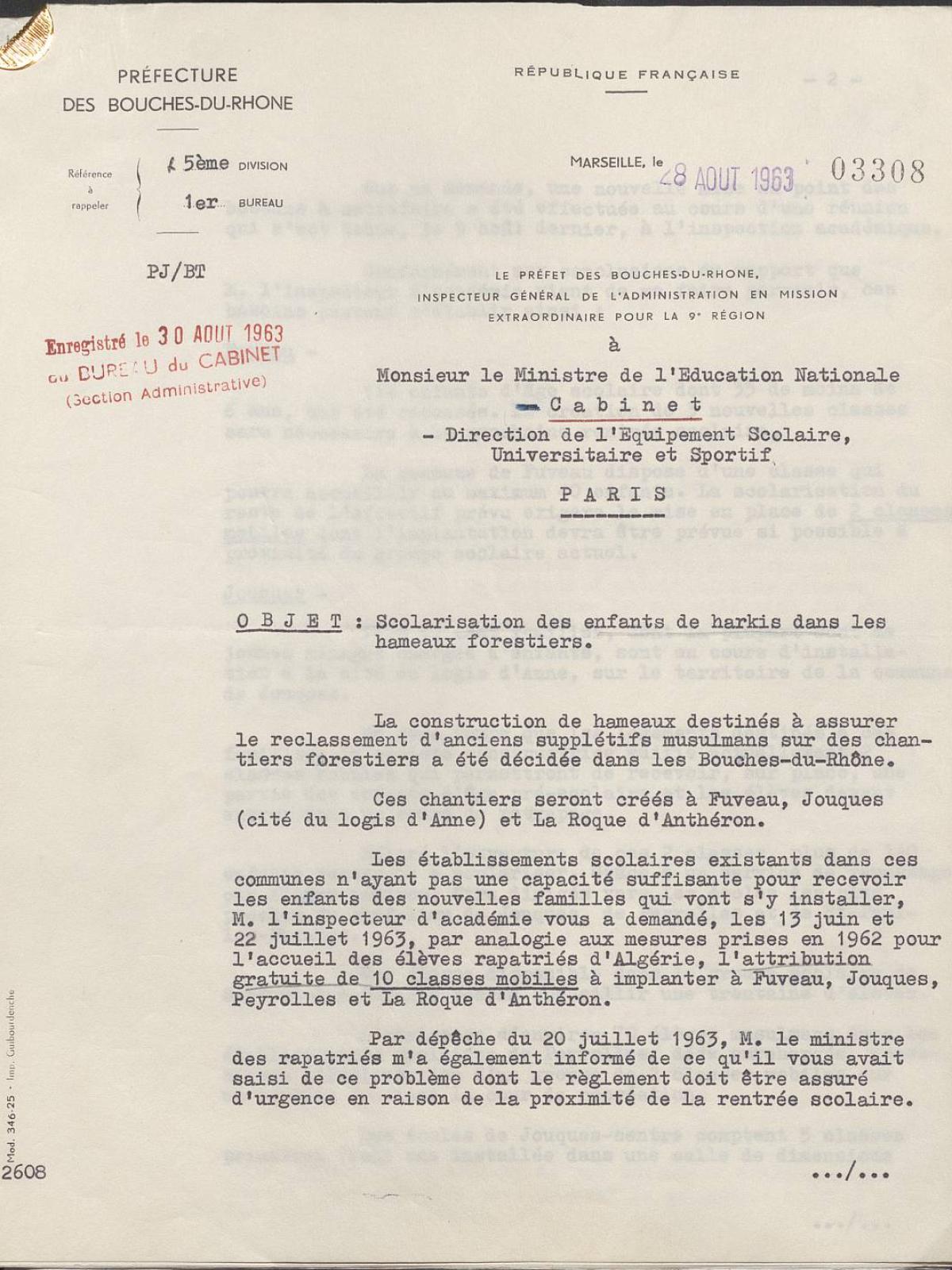 Illustration 7 : lettre du préfet des Bouches-du-Rhône et IGAME de la Xe Région au ministère de l’Éducation nationale relative à la scolarisation des enfants de Harkis dans l’académie d’Aix, 28 août 1963 (Archives nationales, 1977074/3)